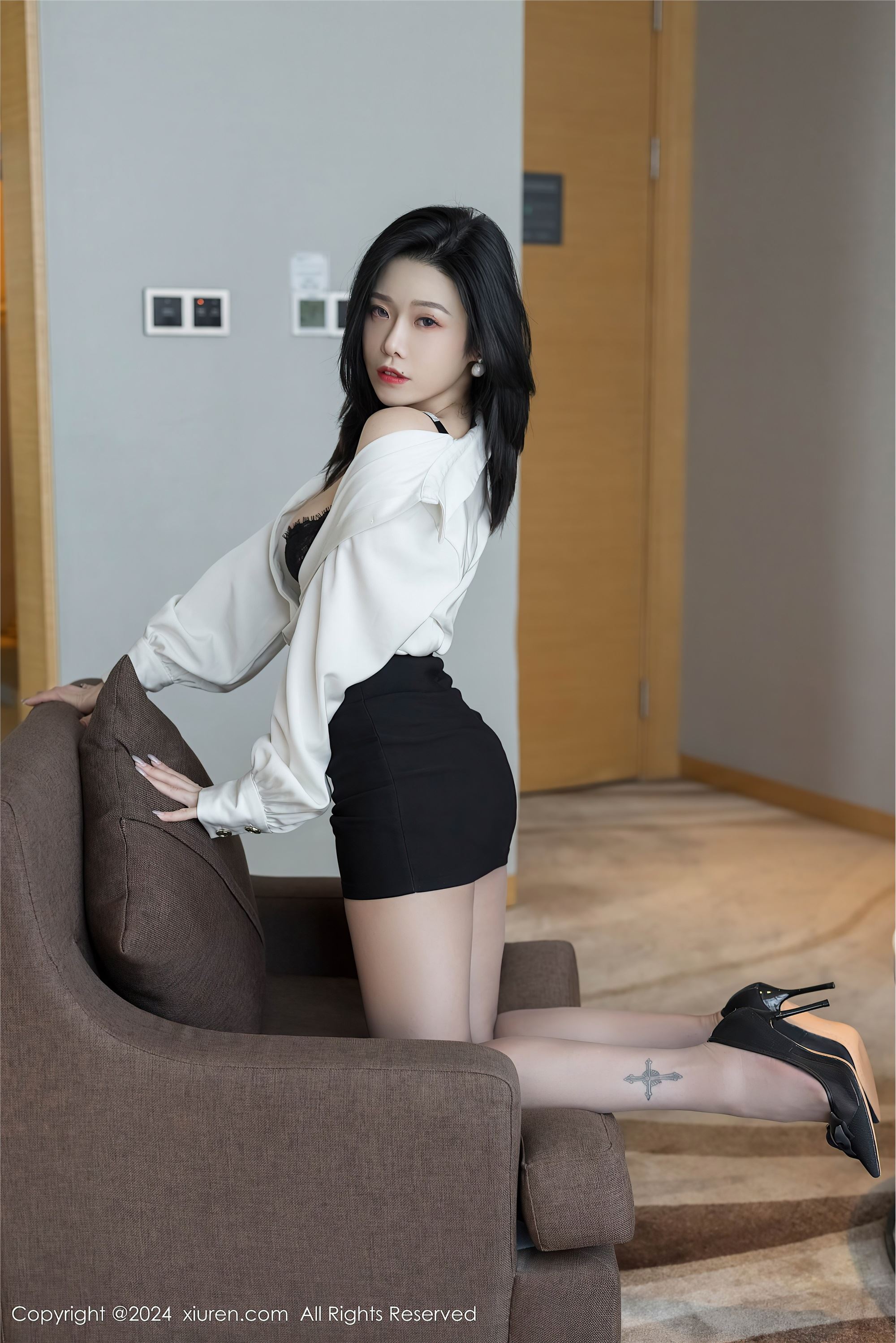 Xiuren秀人网 2024.10.23 NO.9329 luvian本能